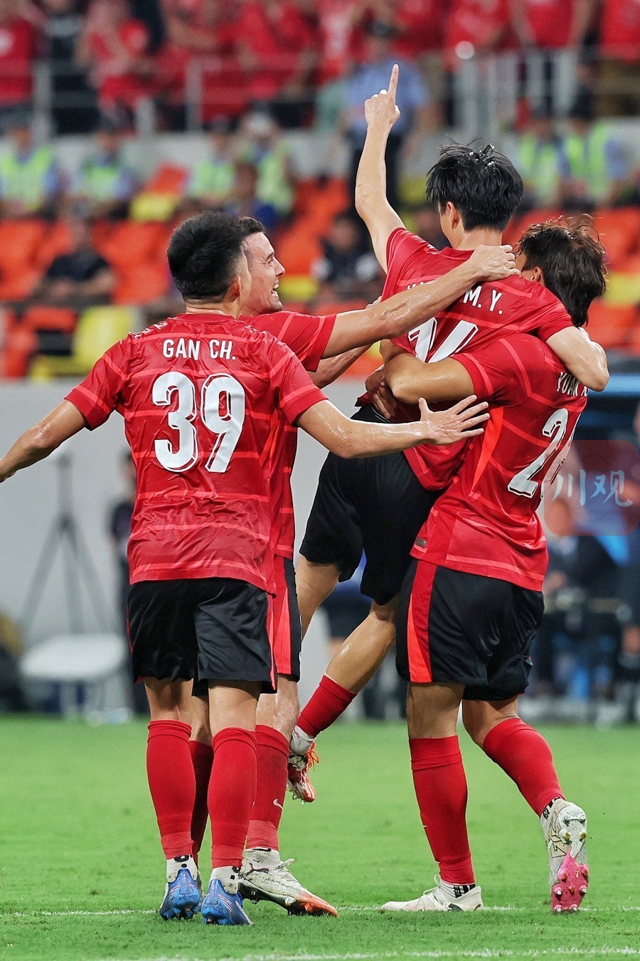 关于四川队完胜尼克斯,西亚卡姆统治全场的信息 关于四川队完胜尼克斯,西亚卡姆统治全场的信息