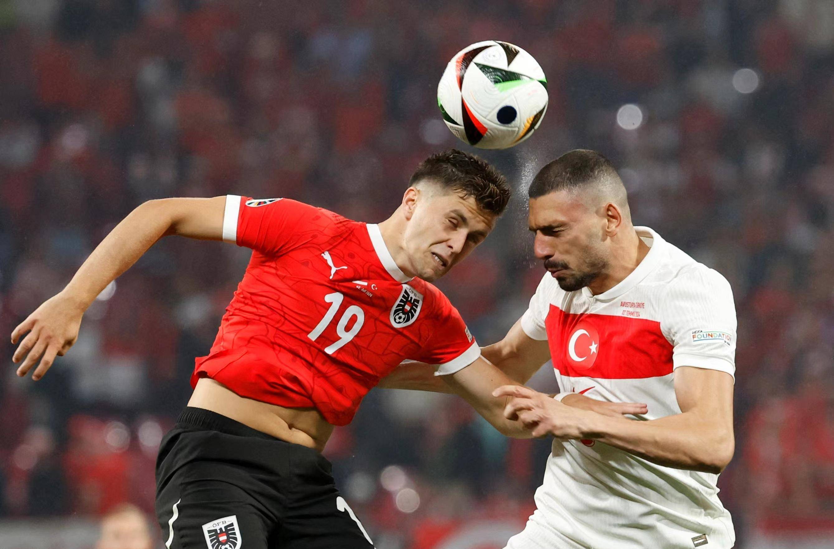 包含欧洲国家队实力碰撞,角逐决胜时刻的词条 包含欧洲国家队实力碰撞,角逐决胜时刻的词条