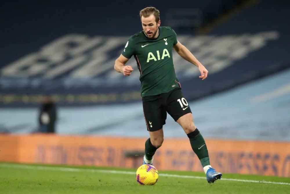 关于埃瓦尔奋力一搏,客场逼平实力对手的信息 关于埃瓦尔奋力一搏,客场逼平实力对手的信息