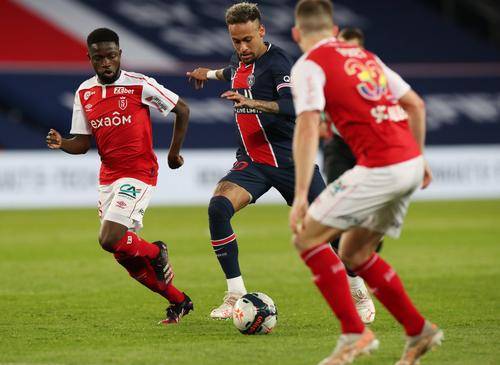 莱加内斯抵御压力，主场逆袭将对手拿下的简单介绍