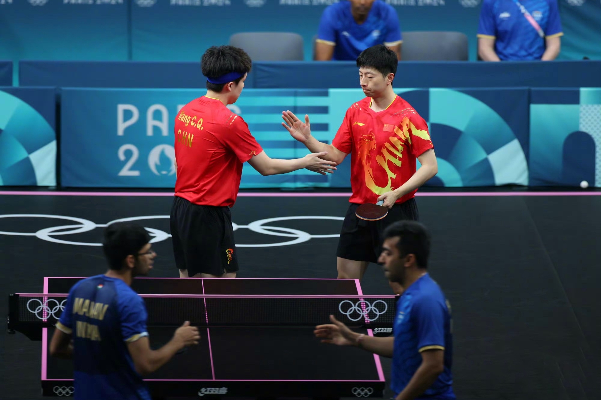 包含英格兰队轻取瑞典队，梁靖崑高光表现的词条